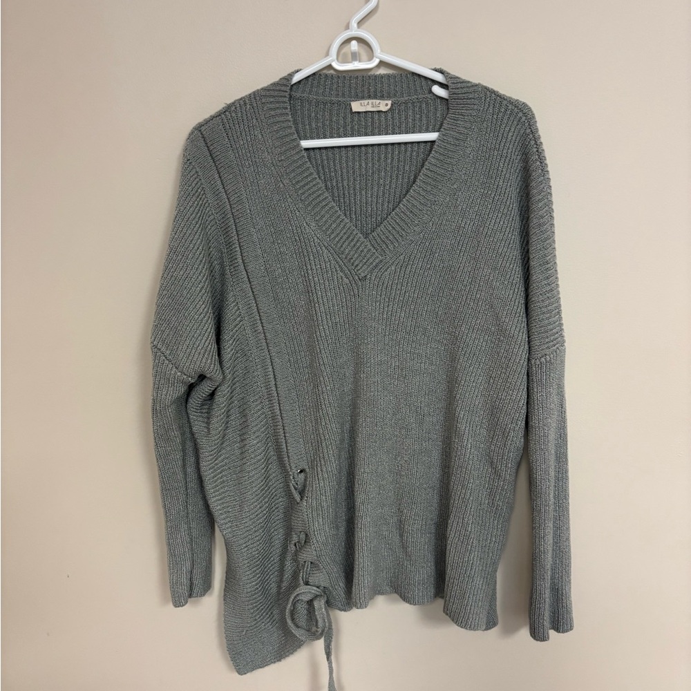 Illa Illa Sage Green V-Neck Sweater with Lace-Up Detail